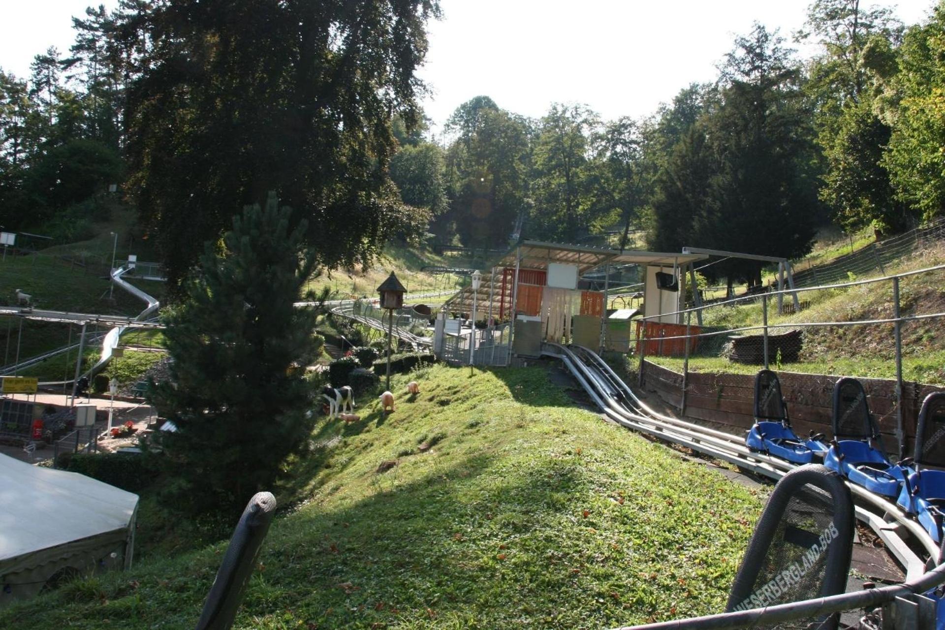 Ferienwohnung E- Bike Abstellraum, Terrasse, Kamin 2 Schlafzimmer Bodenwerder Bagian luar foto